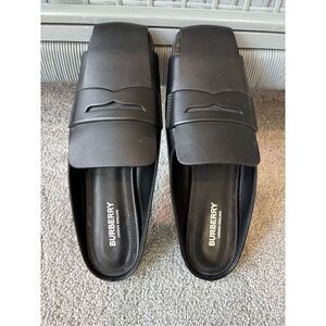 Nearly NEW Burberry cut out mules, black leather, Sz 38, $590